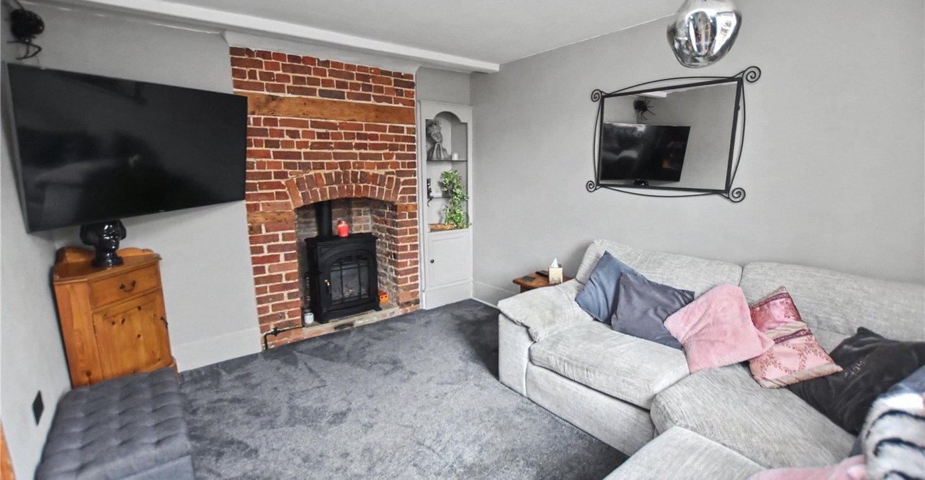 3 bedroom house for sale in Crayford | Robinson Jackson