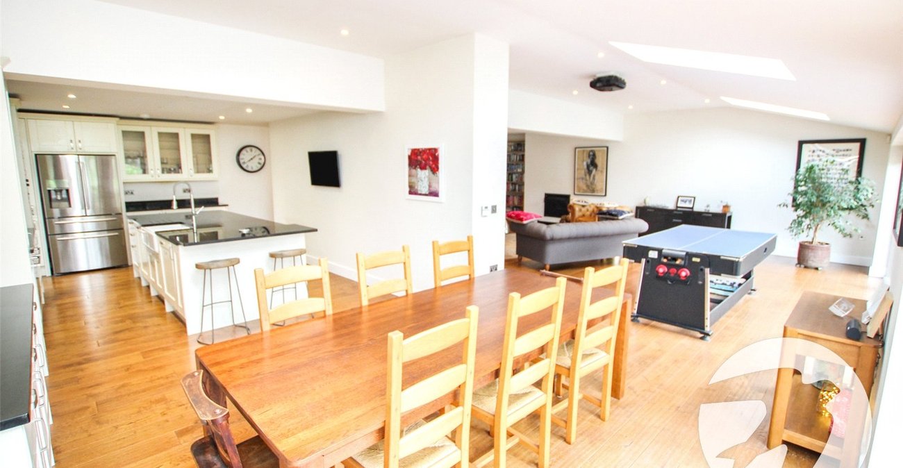 3 bedroom house for sale in Avery Hill | Robinson Jackson