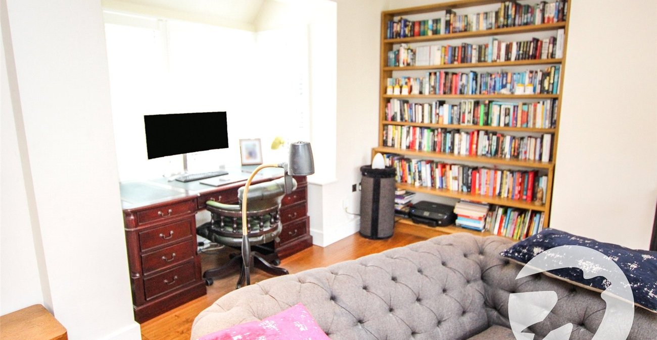 3 bedroom house for sale in Avery Hill | Robinson Jackson