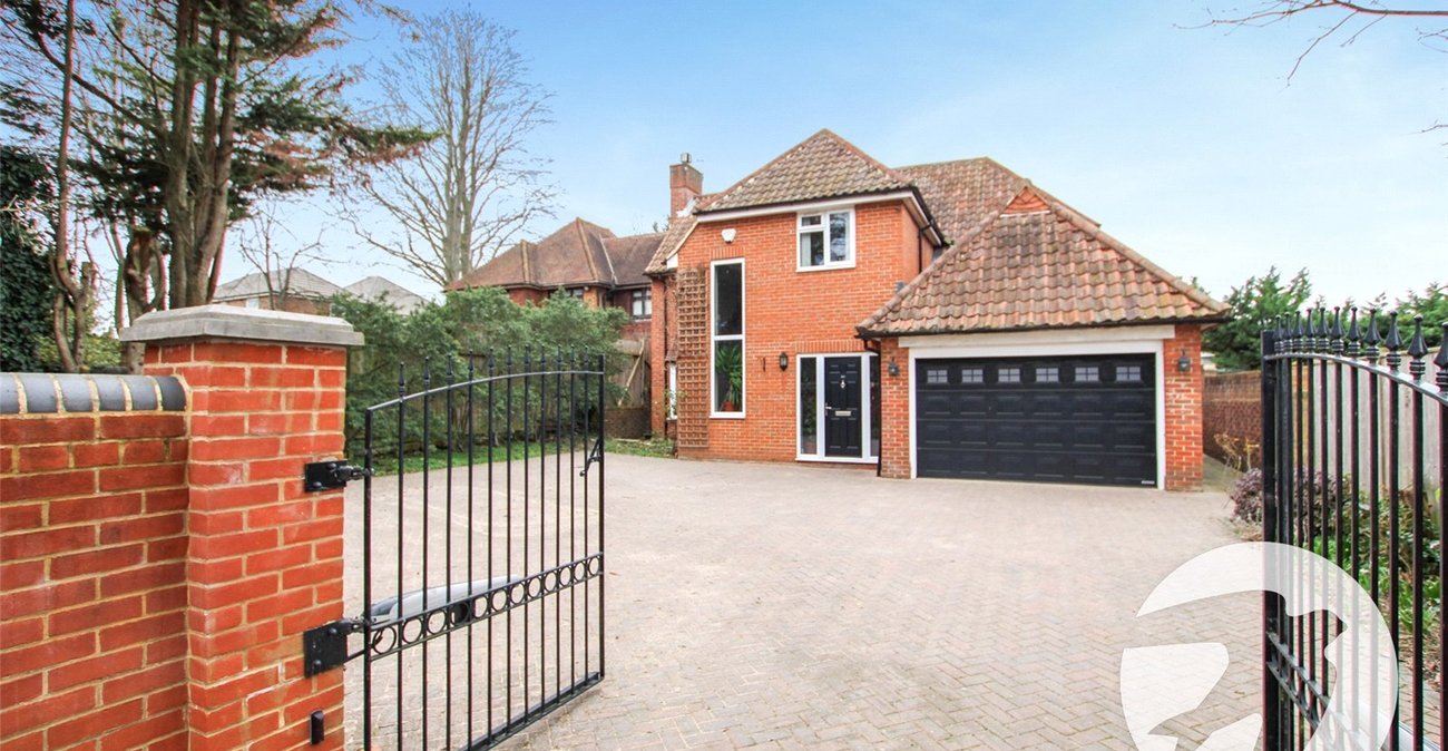 3 bedroom house for sale in Avery Hill | Robinson Jackson