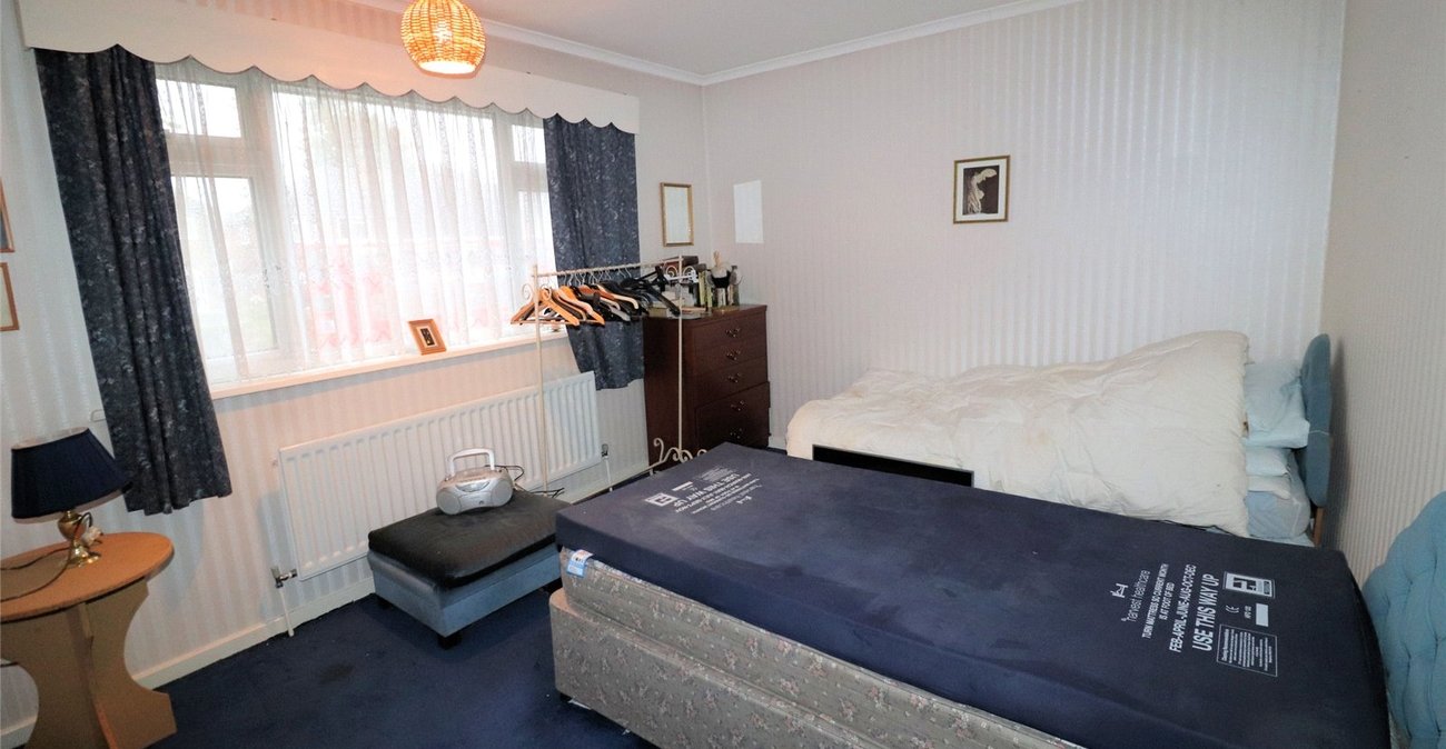 4 bedroom house for sale in Erith | Robinson Jackson