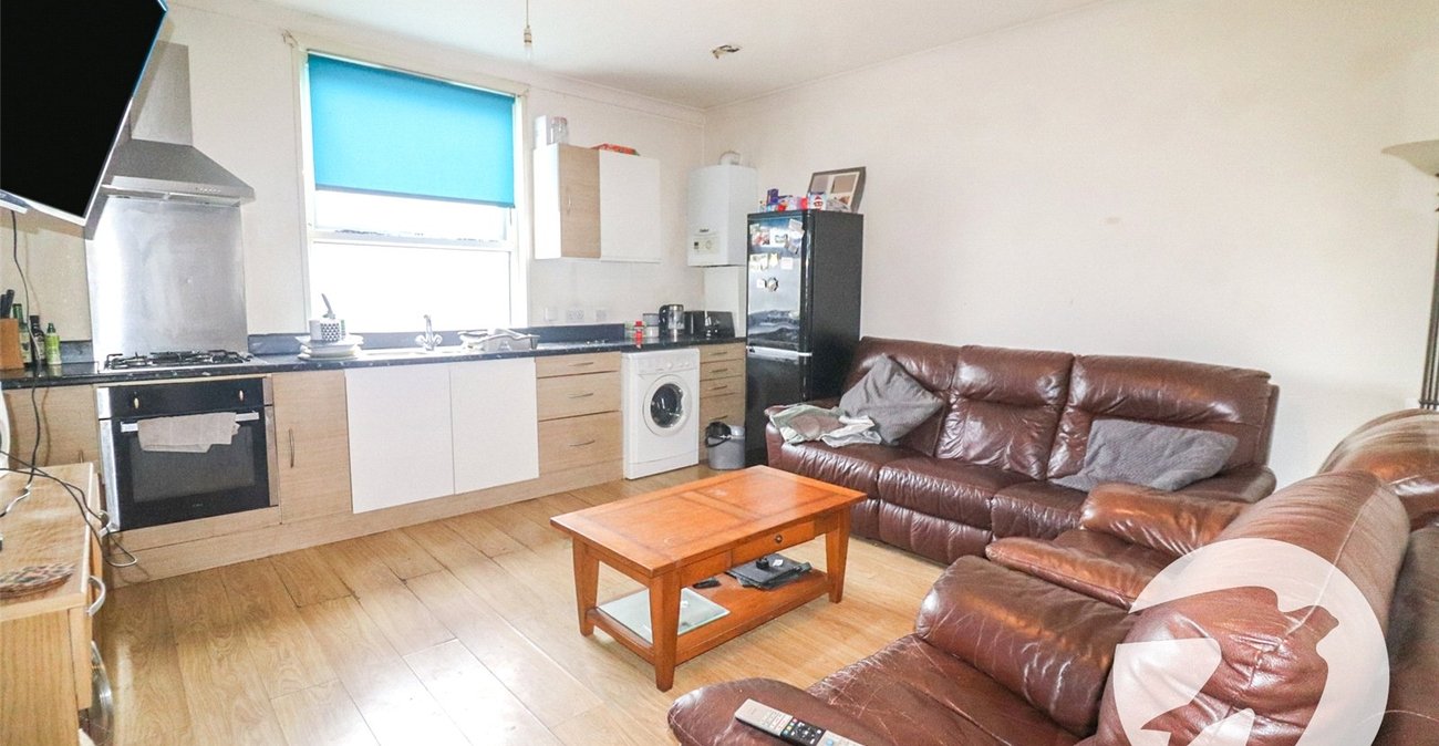 2 bedroom property for sale in Erith | Robinson Jackson