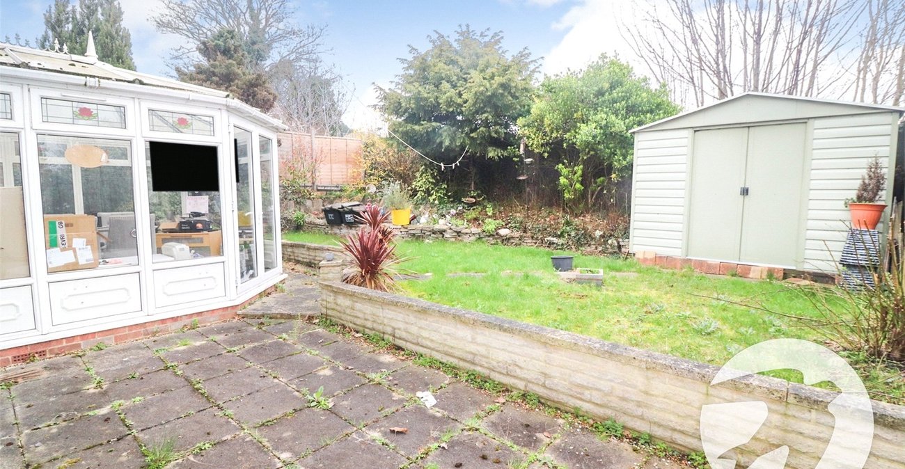 4 bedroom house for sale in Northumberland Heath | Robinson Jackson