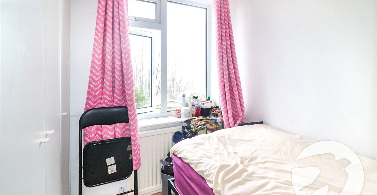 4 bedroom house for sale in Northumberland Heath | Robinson Jackson