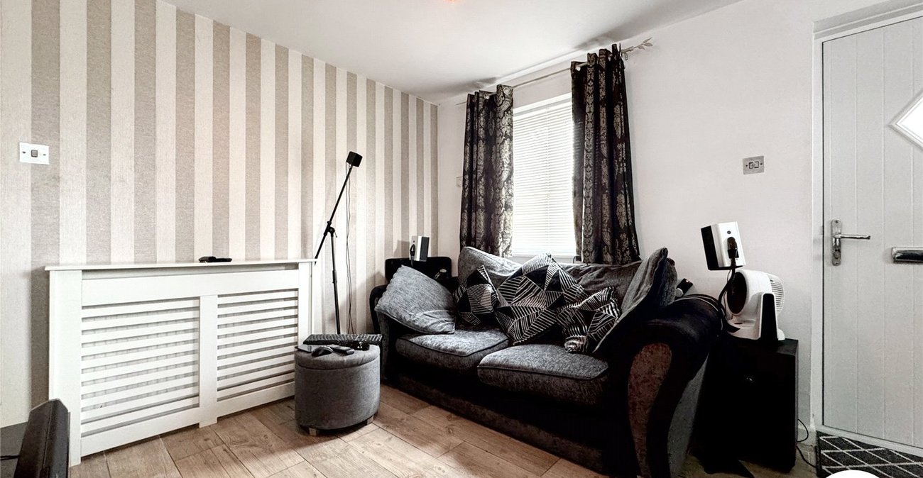 1 bedroom house for sale in Maidstone | Robinson Michael & Jackson