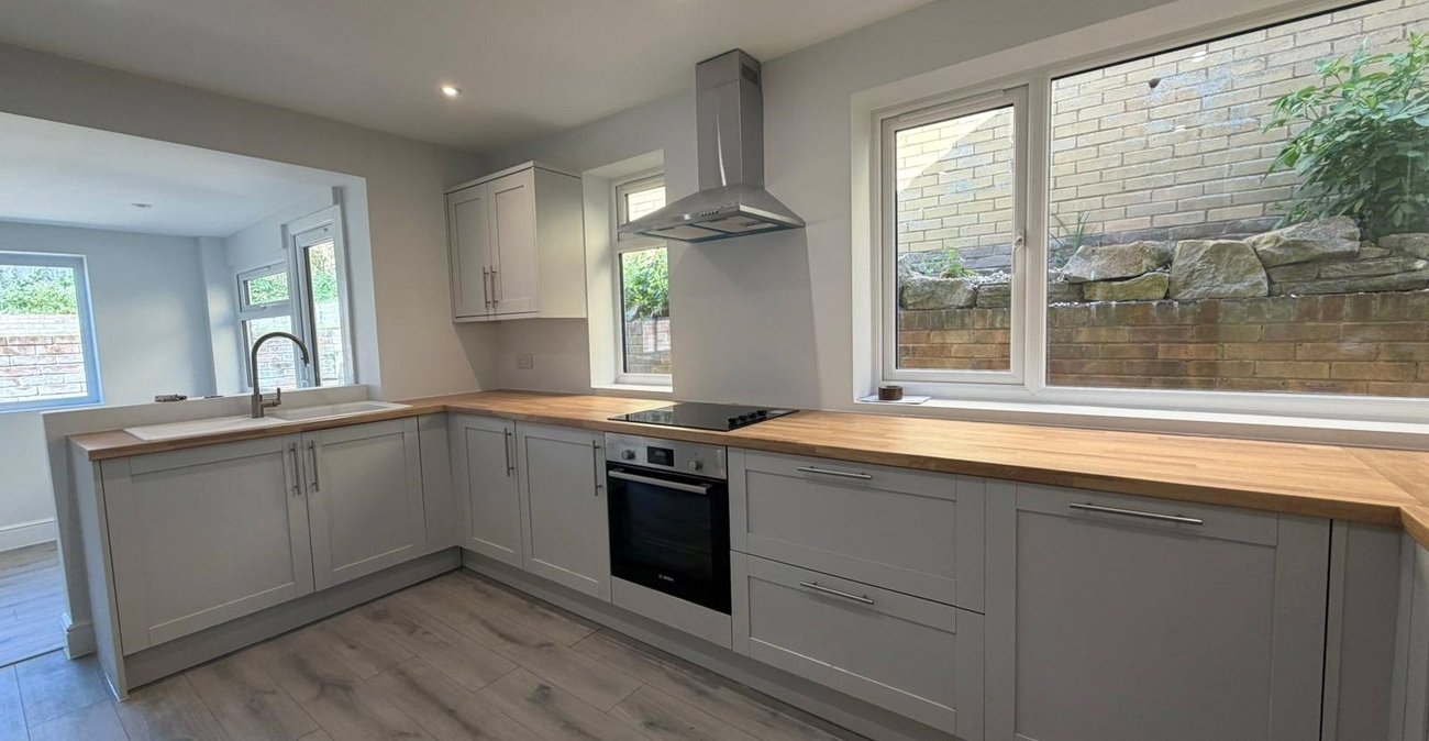4 bedroom house for sale in Istead Rise | Robinson Michael & Jackson