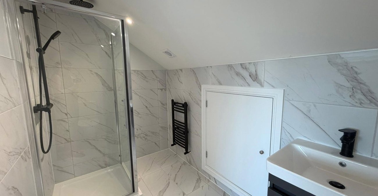 4 bedroom house for sale in Istead Rise | Robinson Michael & Jackson