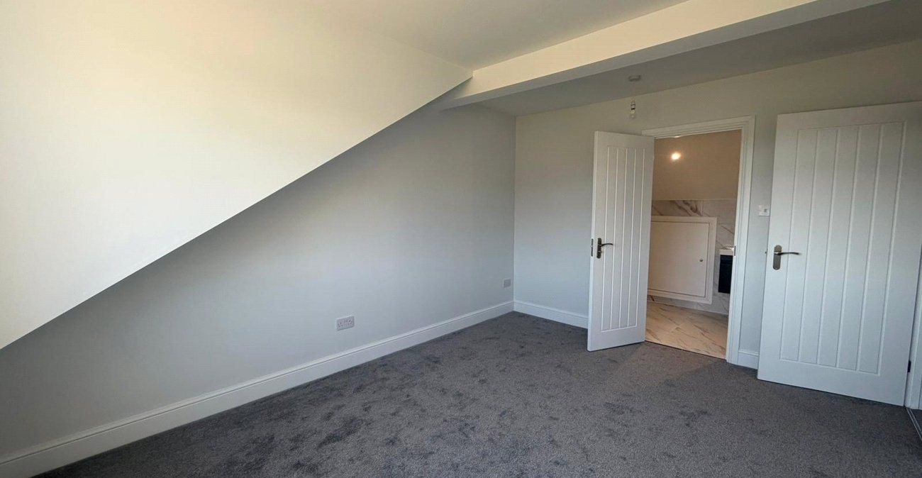 4 bedroom house for sale in Istead Rise | Robinson Michael & Jackson