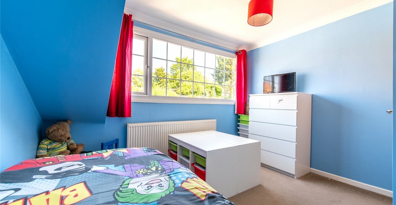 4 bedroom house for sale in Istead Rise | Robinson Michael & Jackson