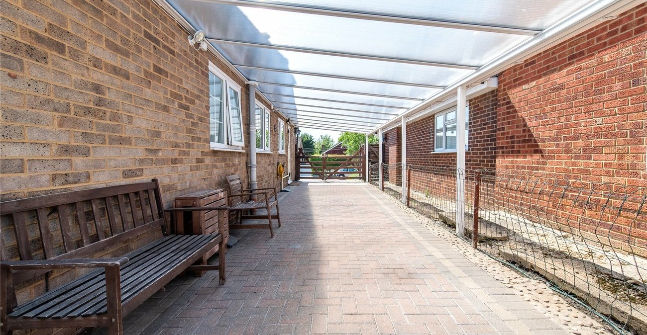 4 bedroom house for sale in Istead Rise | Robinson Michael & Jackson