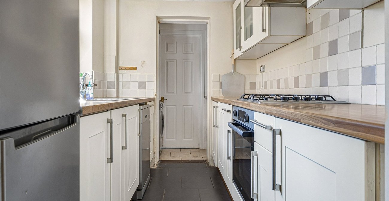 3 bedroom house for sale in Rochester | Robinson Michael & Jackson