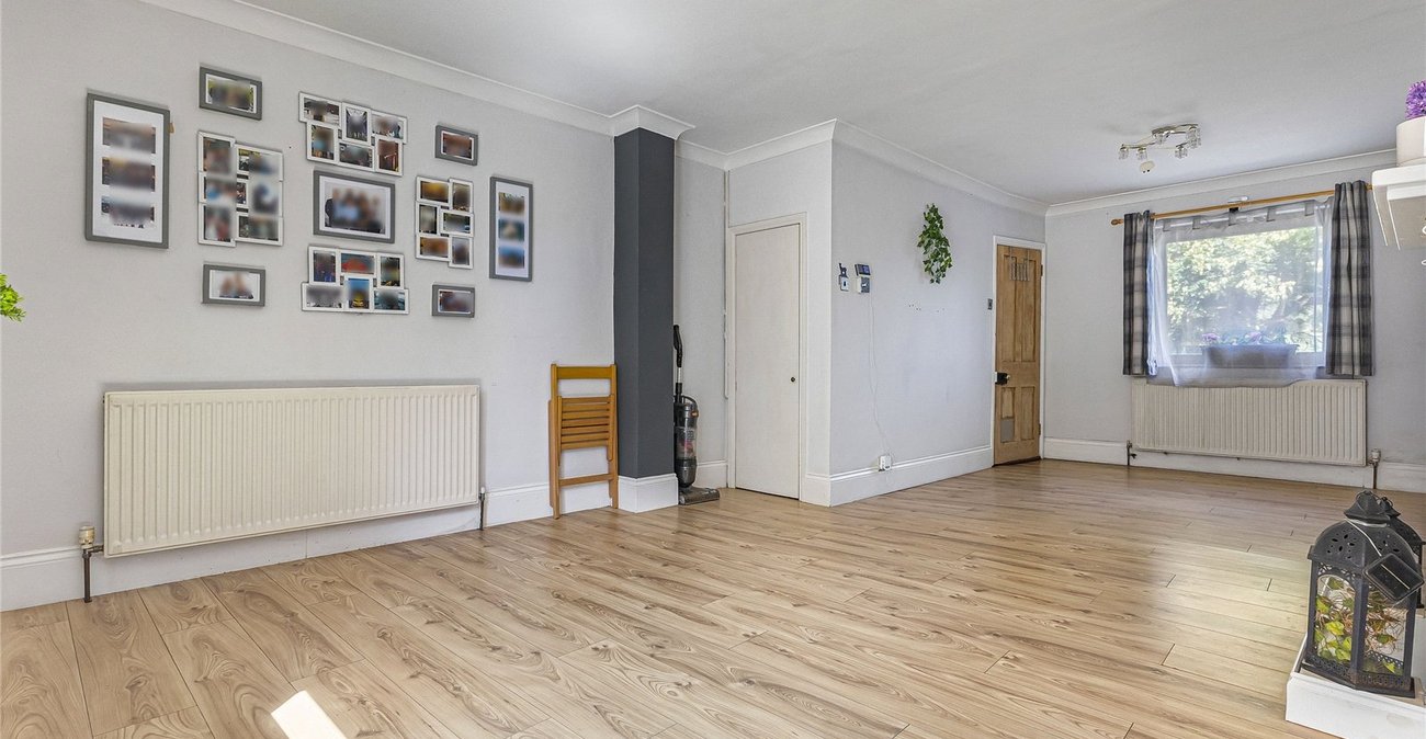 3 bedroom house for sale in Rochester | Robinson Michael & Jackson