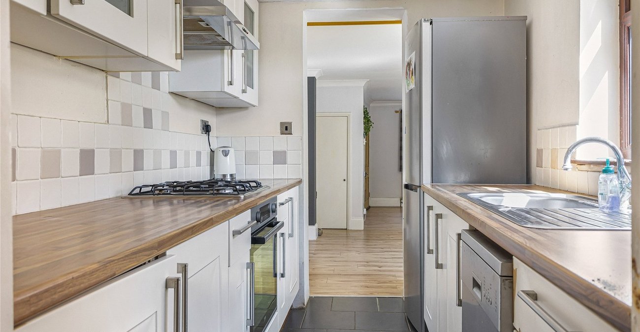 3 bedroom house for sale in Rochester | Robinson Michael & Jackson