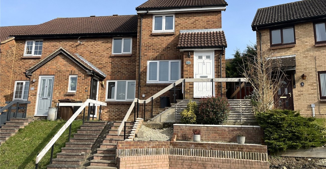 2 bedroom house for sale in Chatham | Robinson Michael & Jackson