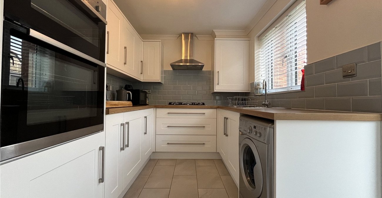 2 bedroom house for sale in Chatham | Robinson Michael & Jackson