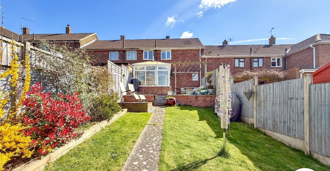 2 bedroom house for sale in Rochester | Robinson Michael & Jackson