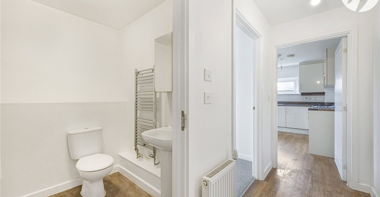 1 bedroom property for sale in Dartford | Robinson Jackson