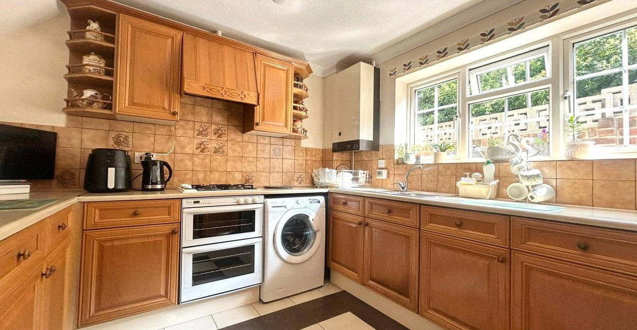 4 bedroom house for sale in Lordswood | Robinson Michael & Jackson