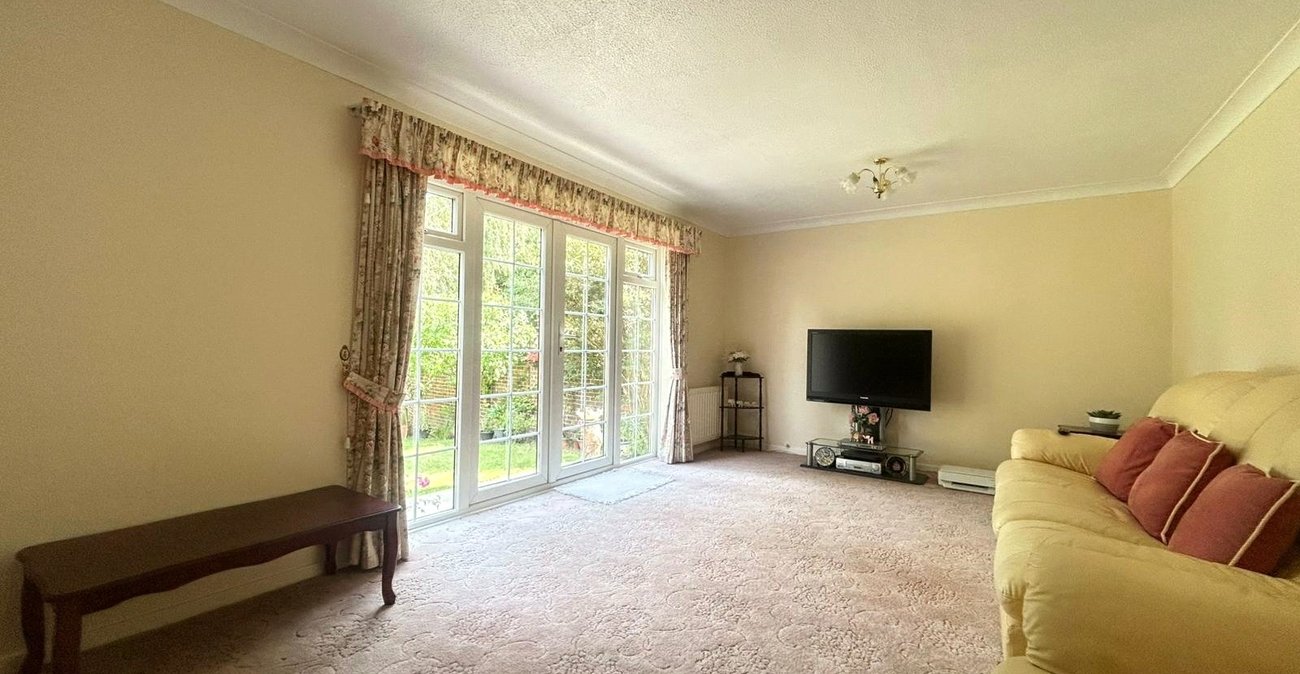 4 bedroom house for sale in Lordswood | Robinson Michael & Jackson