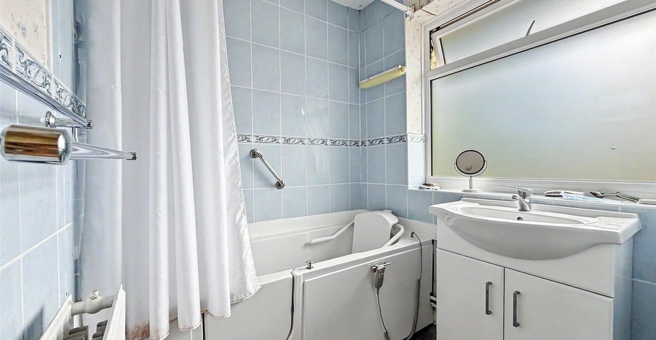 3 bedroom house for sale in Hempstead | Robinson Michael & Jackson