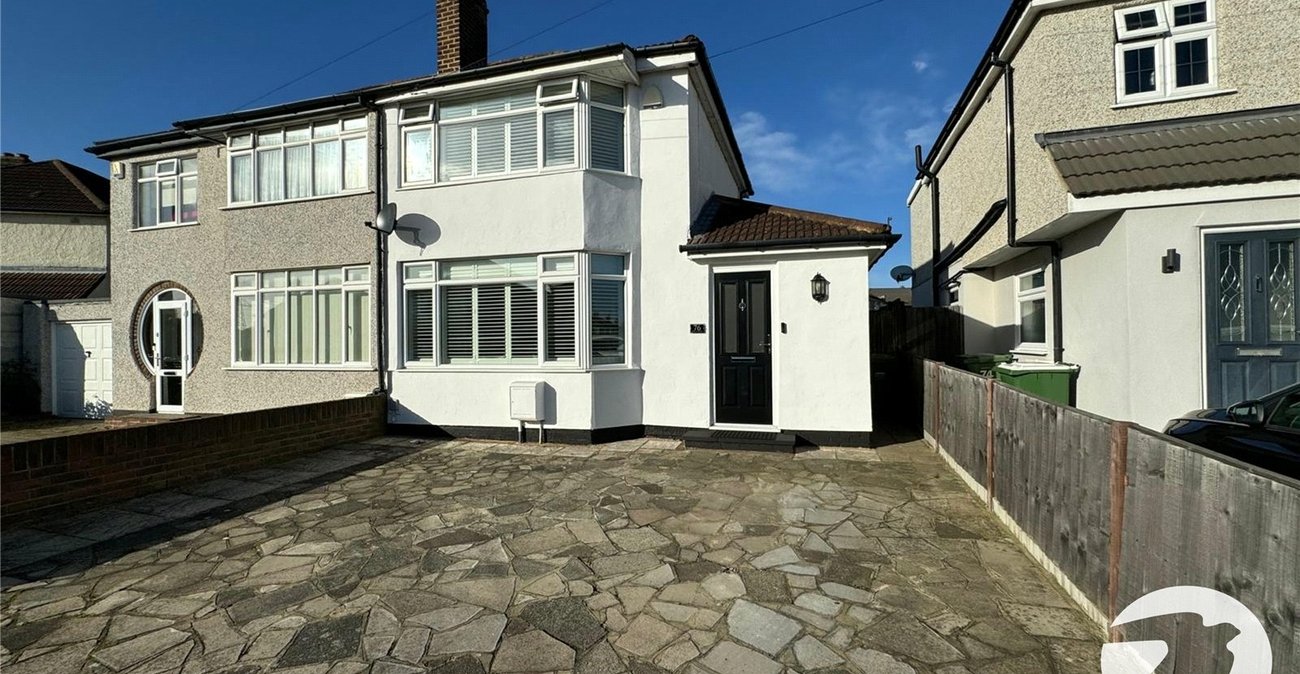 2 bedroom house for sale in Welling | Robinson Jackson