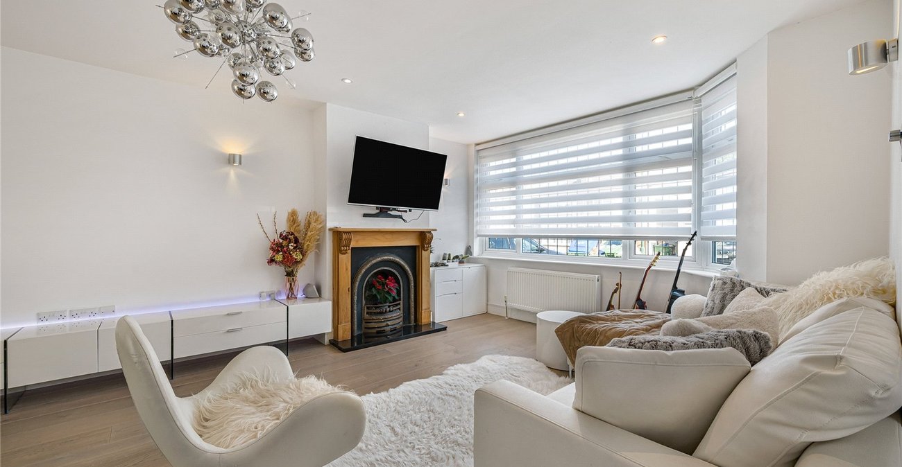 3 bedroom house for sale in Welling | Robinson Jackson