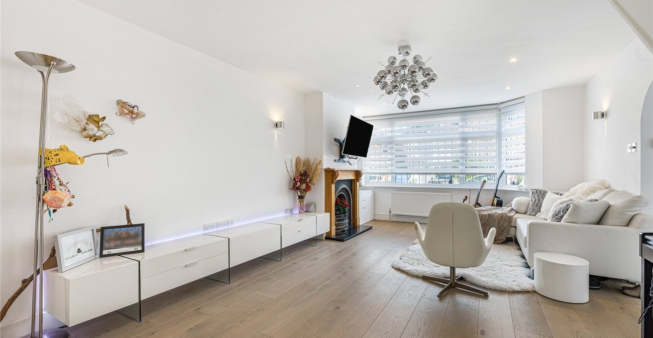 3 bedroom house for sale in Welling | Robinson Jackson