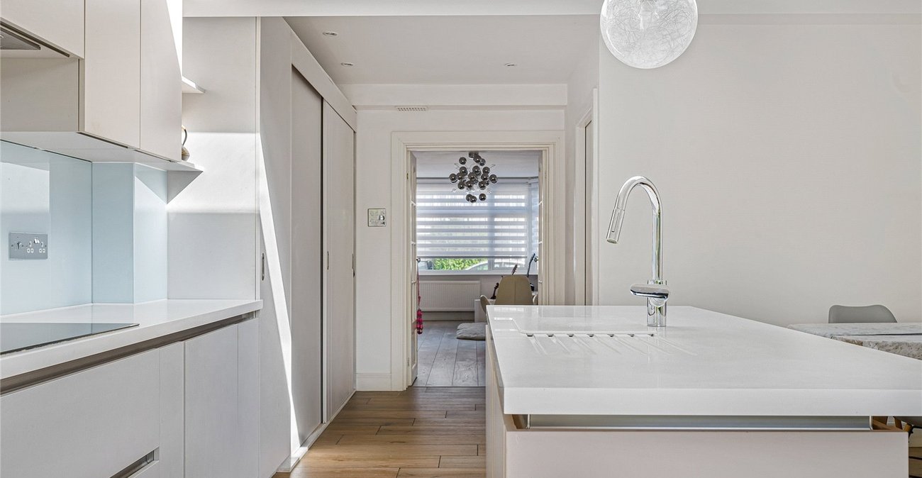 3 bedroom house for sale in Welling | Robinson Jackson