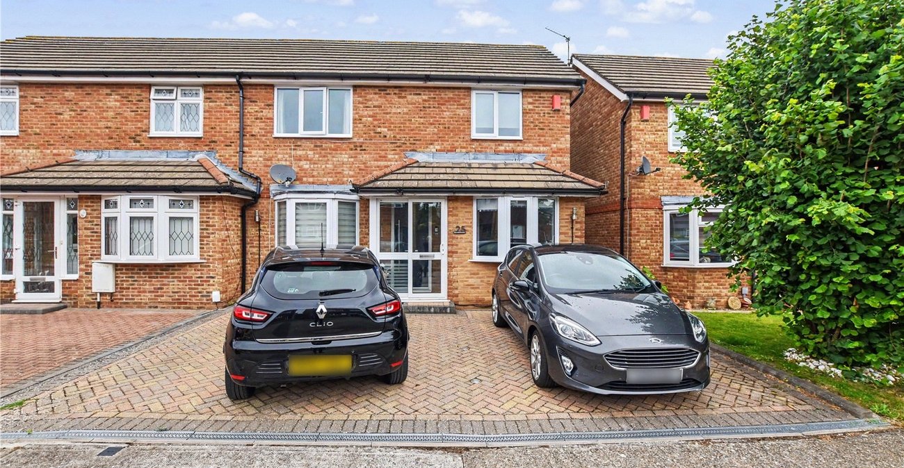 4 bedroom house for sale in Bexleyheath | Robinson Jackson