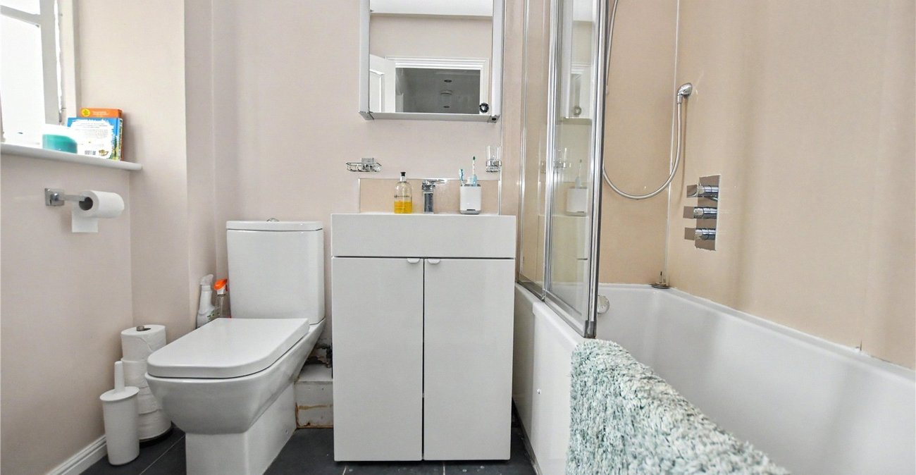 4 bedroom house for sale in Bexleyheath | Robinson Jackson
