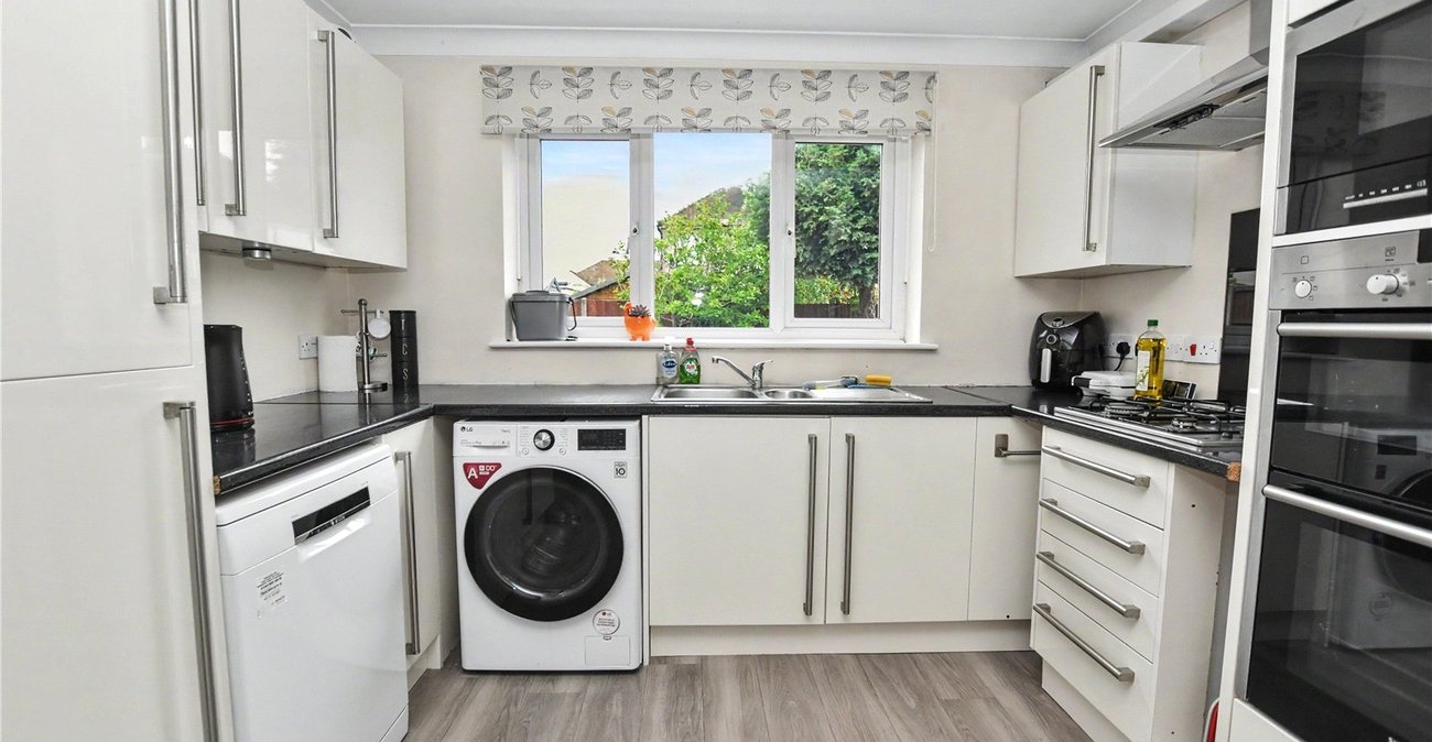 4 bedroom house for sale in Bexleyheath | Robinson Jackson