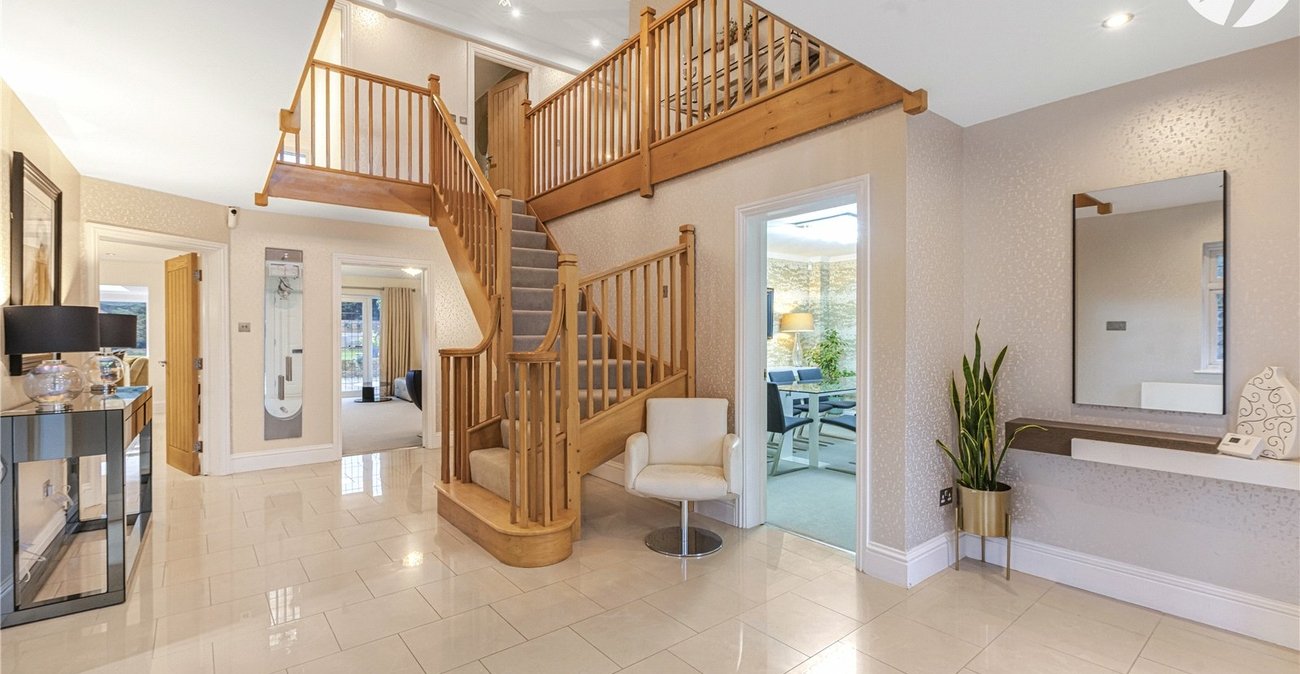 5 bedroom house for sale in Dartford | Robinson Jackson