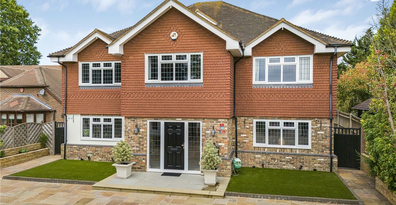 5 bedroom house for sale in Dartford | Robinson Jackson
