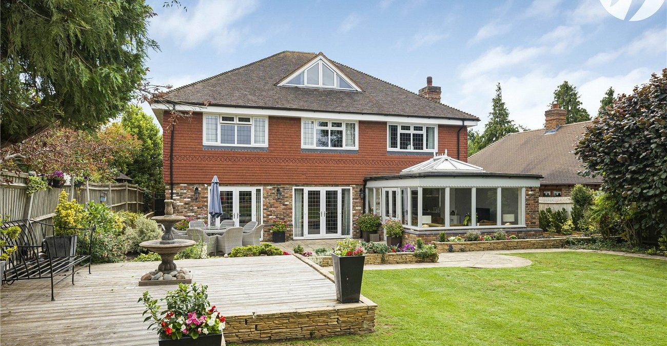5 bedroom house for sale in Dartford | Robinson Jackson