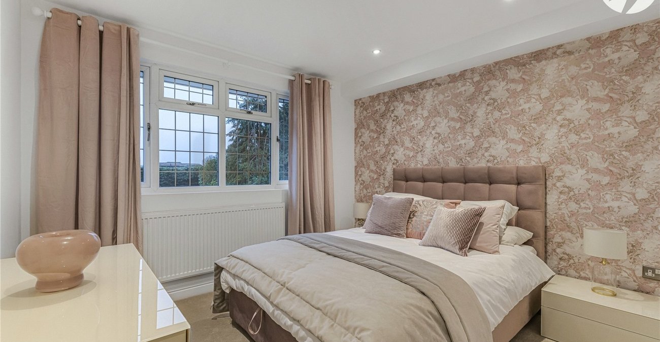 5 bedroom house for sale in Dartford | Robinson Jackson