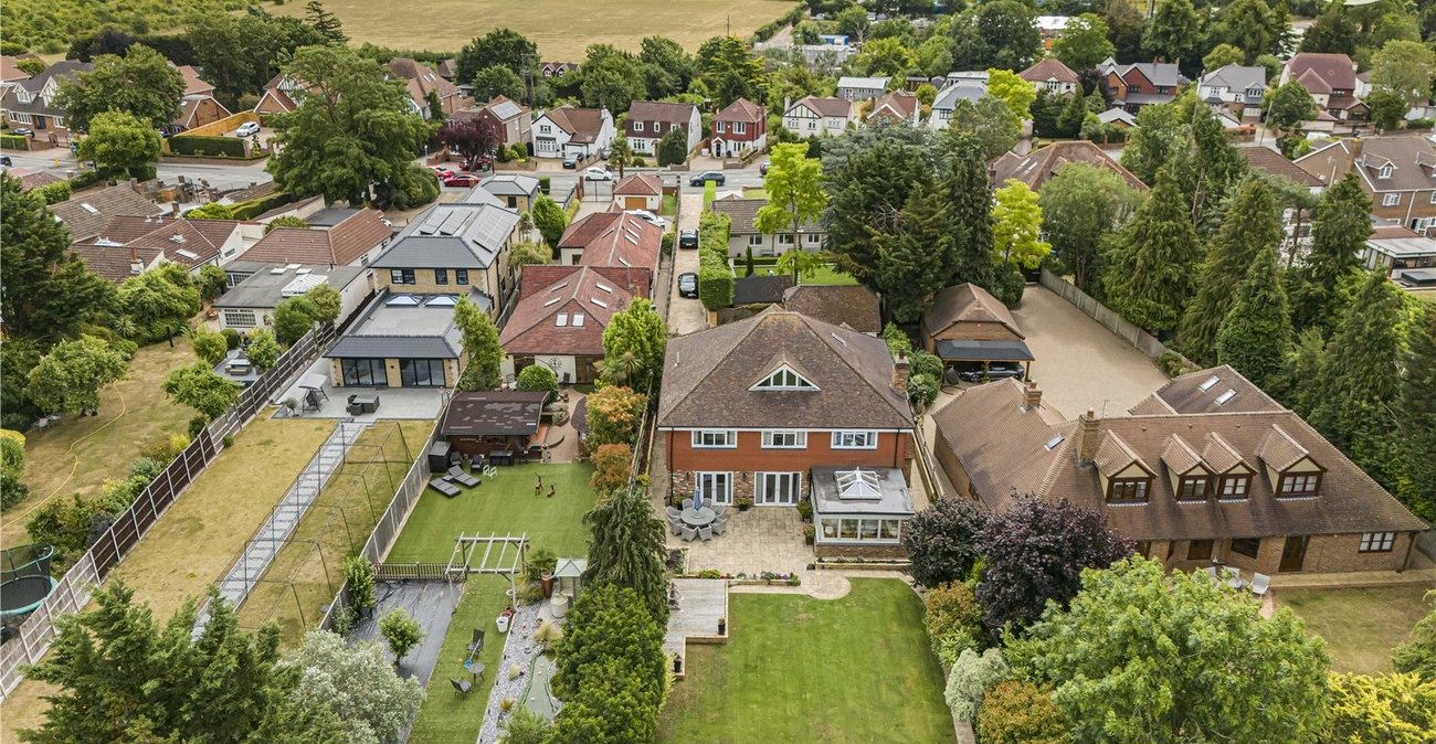 5 bedroom house for sale in Dartford | Robinson Jackson