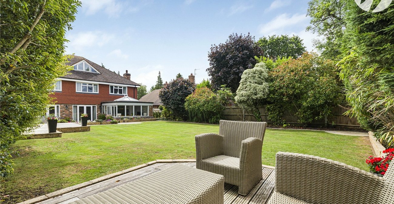 5 bedroom house for sale in Dartford | Robinson Jackson
