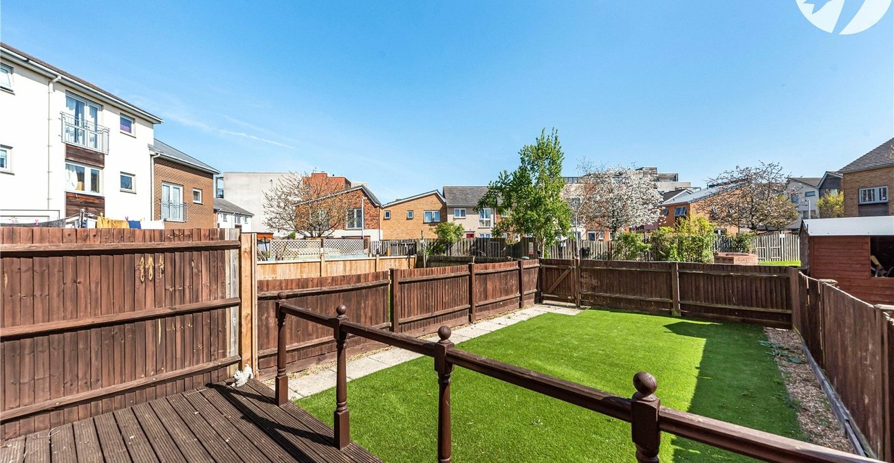 3 bedroom house for sale in Dartford | Robinson Jackson