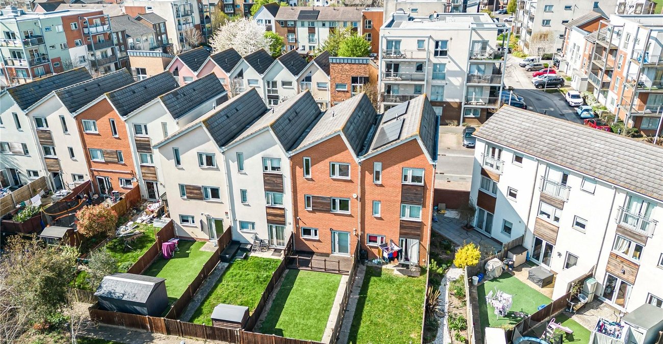 3 bedroom house for sale in Dartford | Robinson Jackson