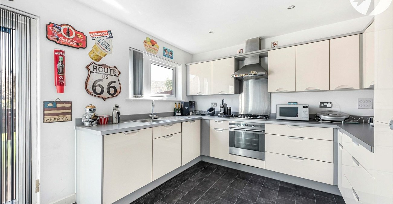 3 bedroom house for sale in Dartford | Robinson Jackson