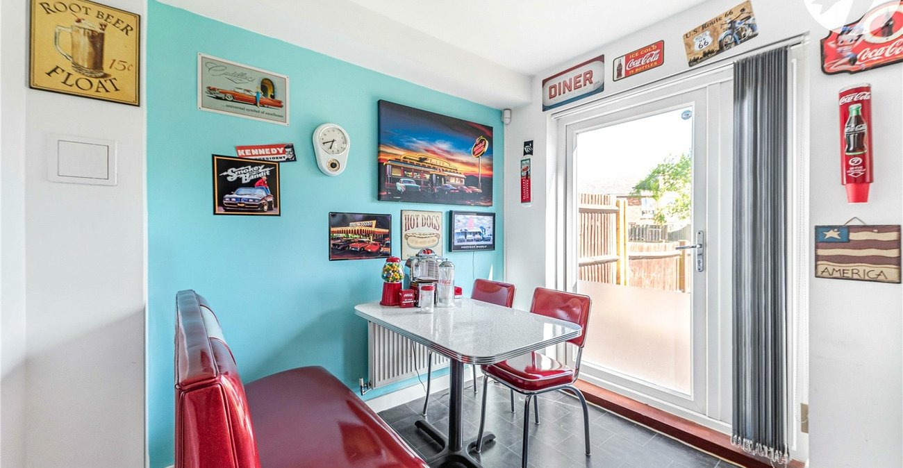 3 bedroom house for sale in Dartford | Robinson Jackson