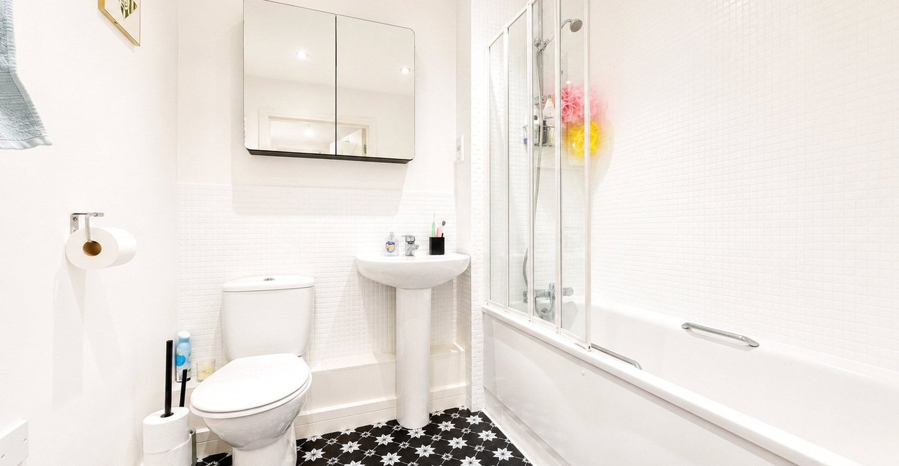 1 bedroom property for sale in London | Robinson Jackson