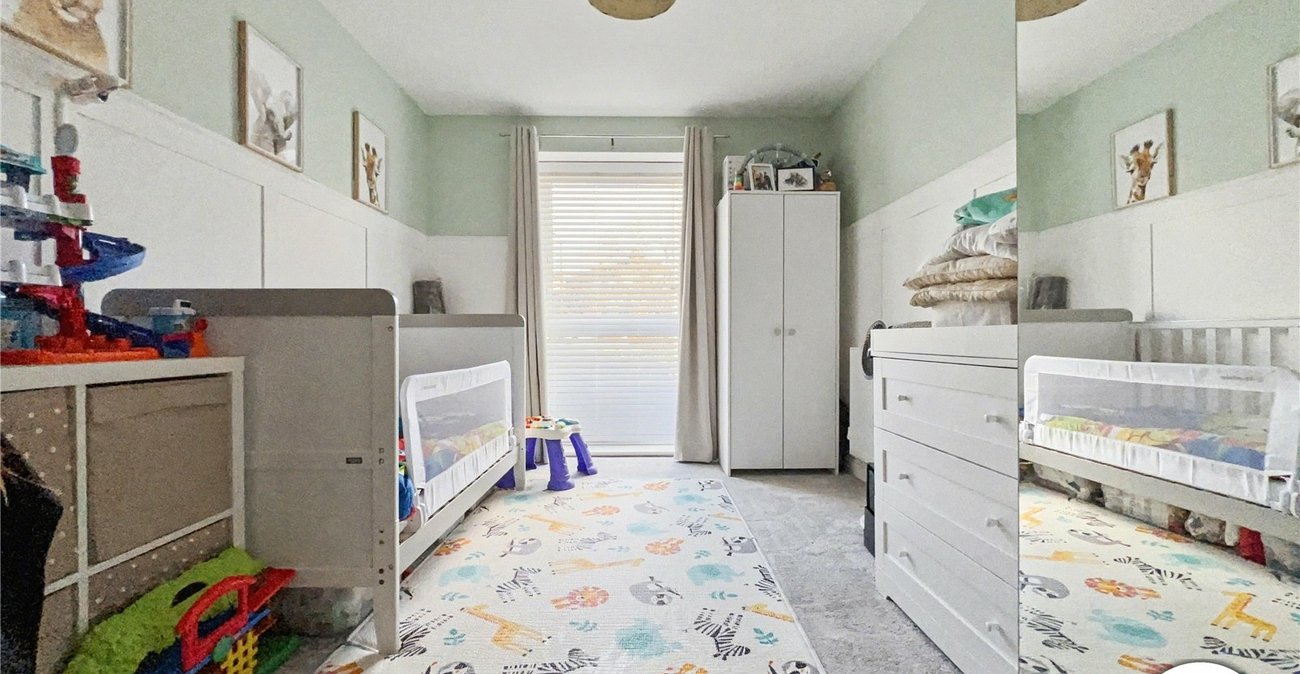 2 bedroom property for sale in Chatham | Robinson Michael & Jackson