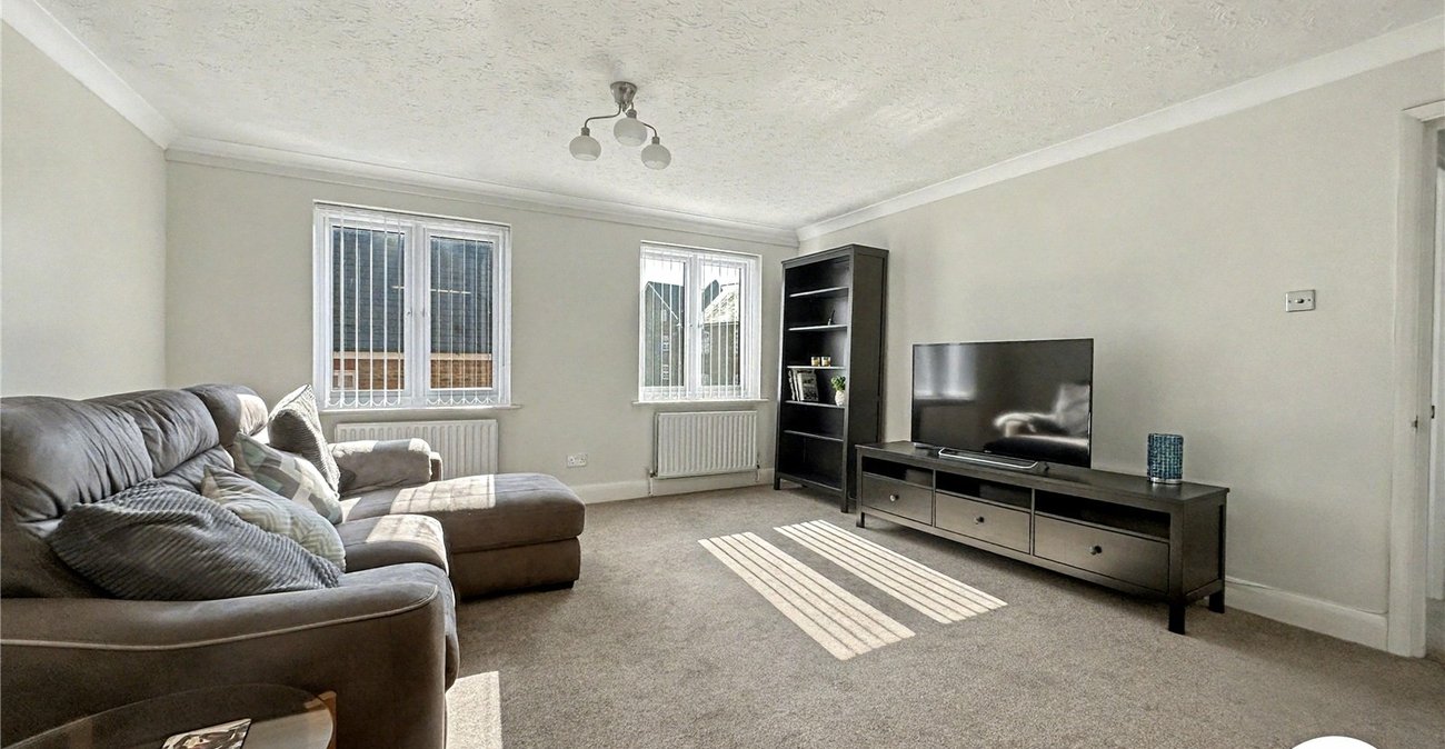 1 bedroom property for sale in Rochester | Robinson Michael & Jackson