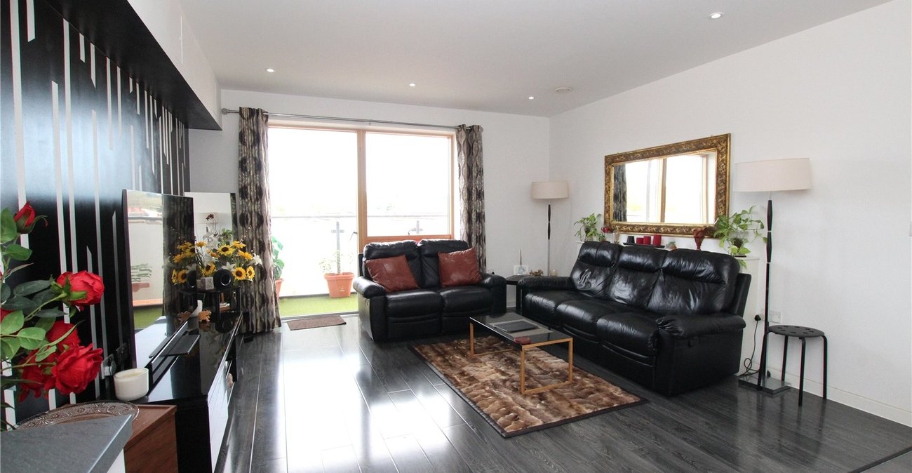 2 bedroom property for sale in Plumstead | Robinson Jackson