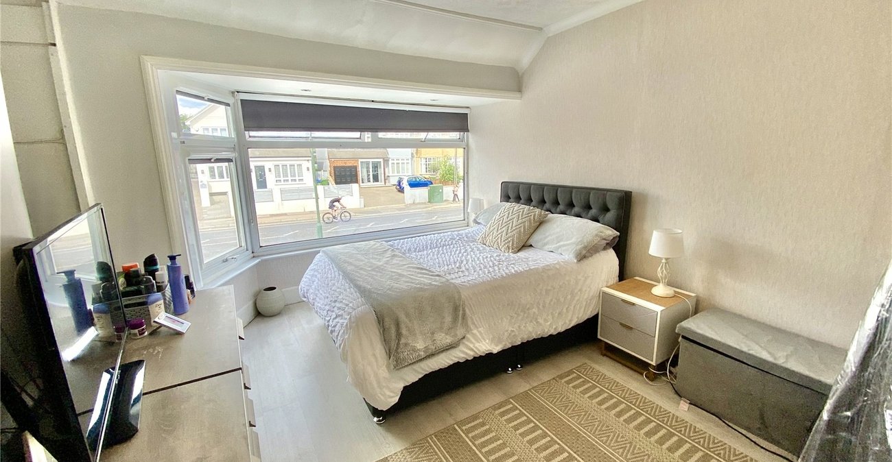 2 bedroom house for sale in Sidcup | Robinson Jackson