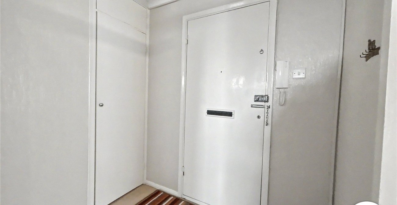 1 bedroom property for sale in Sidcup | Robinson Jackson