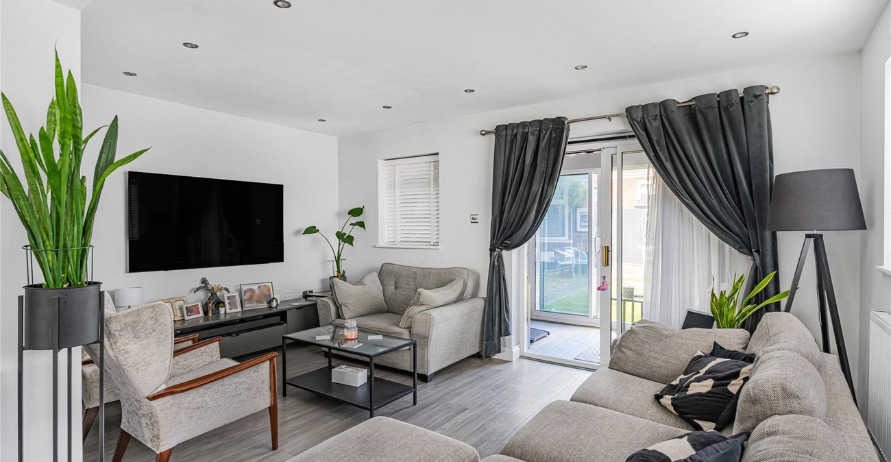 3 bedroom house for sale in Welling | Robinson Jackson