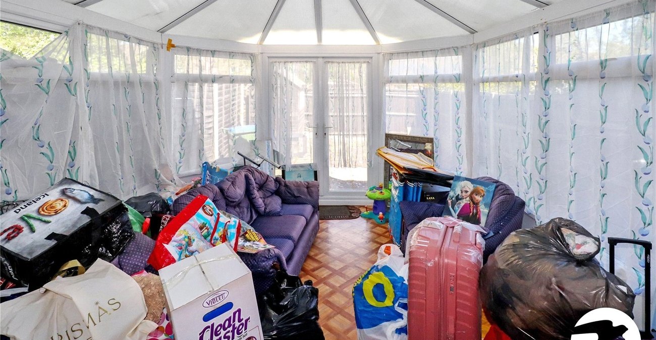 4 bedroom house for sale in London | Robinson Jackson
