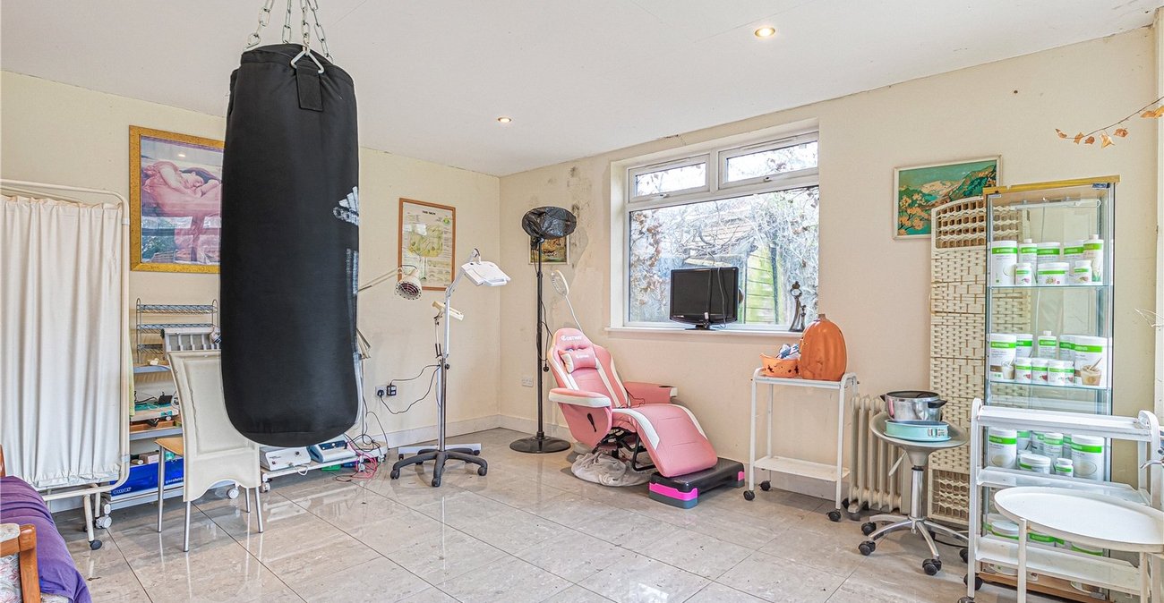 3 bedroom house for sale in Bexley | Robinson Jackson